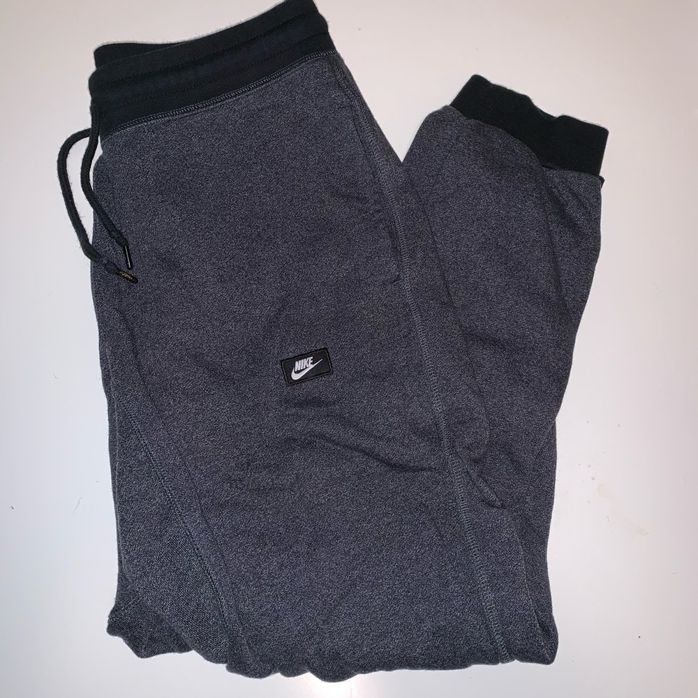 Nike joggers